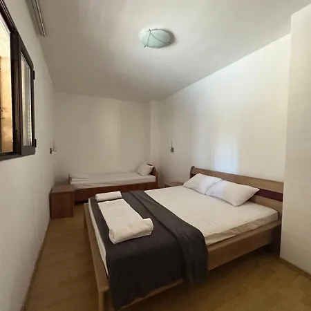 Astra Budva Exterior photo